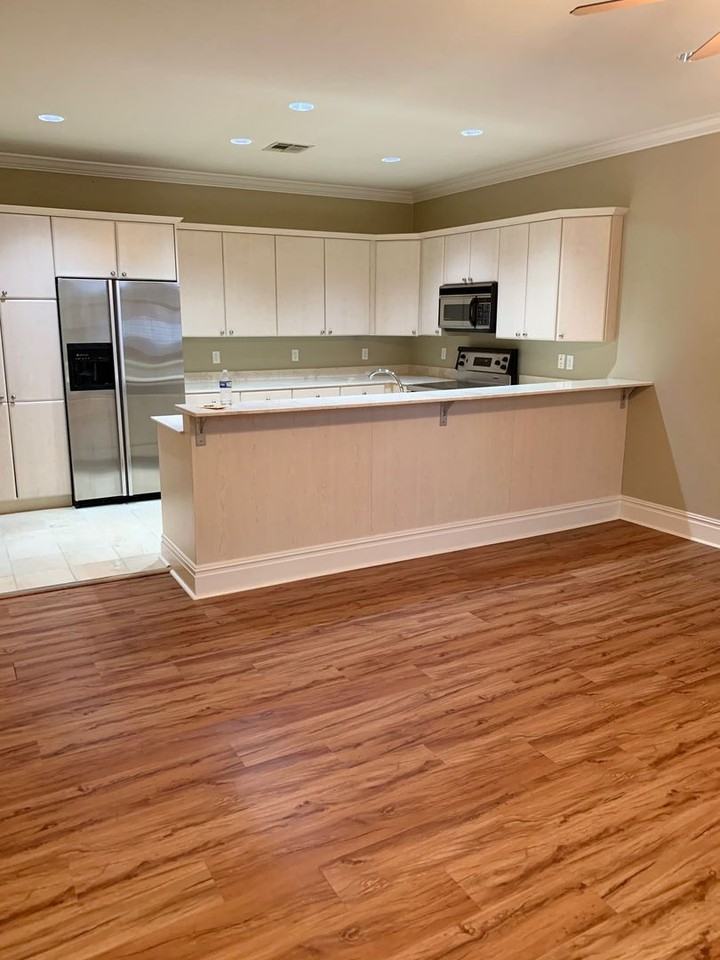 Abita Marketplace - Photo 3 of 9