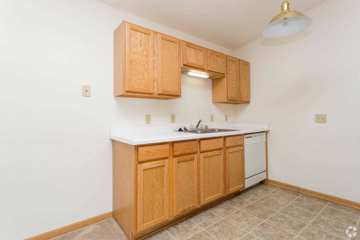 Chapel Hill Apartments - Photo 3 of 50