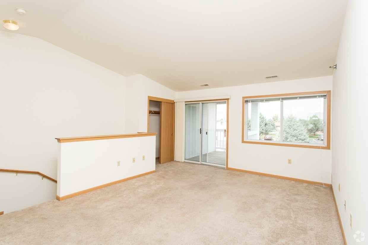 Chapel Hill Apartments - Photo 6 of 50