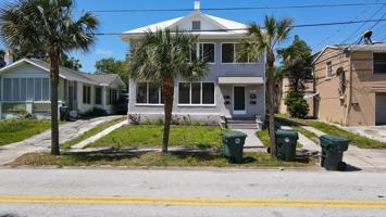 featured image of 212 South Oleander Avenue