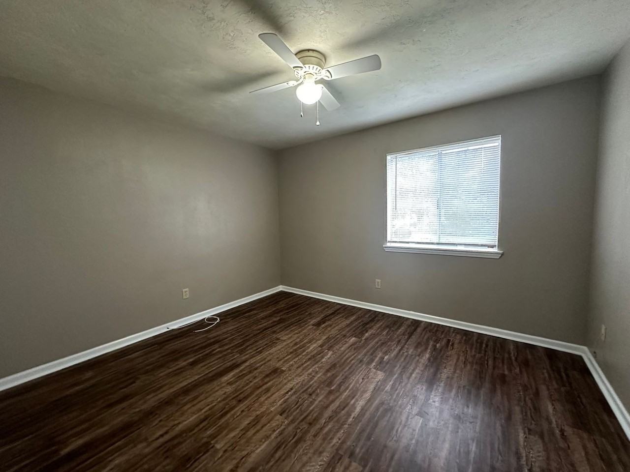 1411 Shallow Brk - Photo 6 of 8