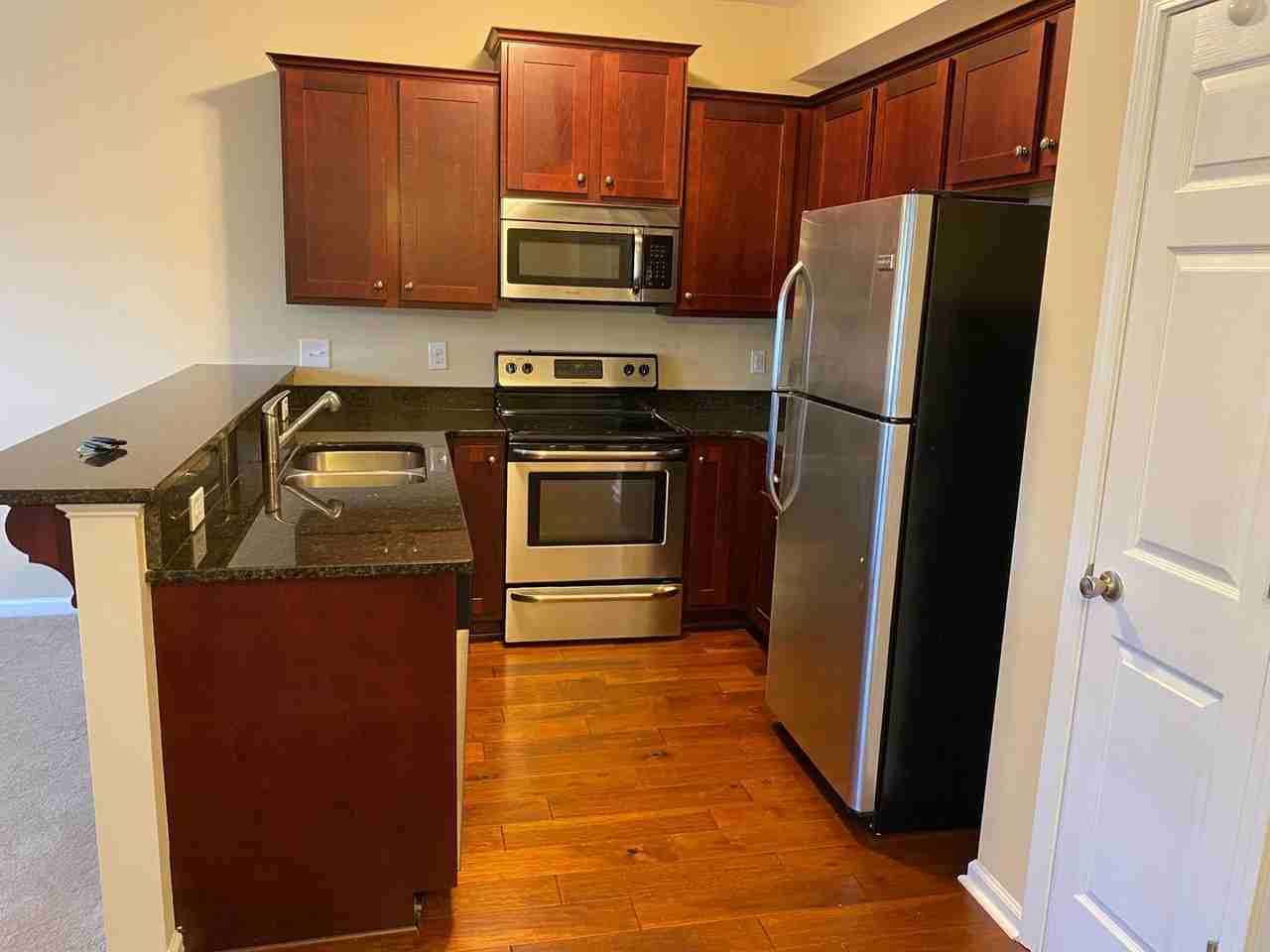 2071 Reserve Ln - Photo 4 of 21