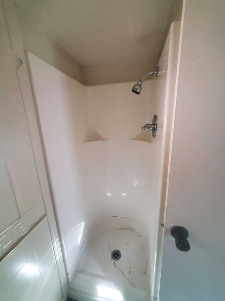 866 Riverside Dr - Photo 6 of 12