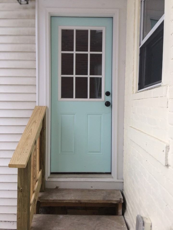 3161 3161 Califonia Ave - Photo 3 of 17