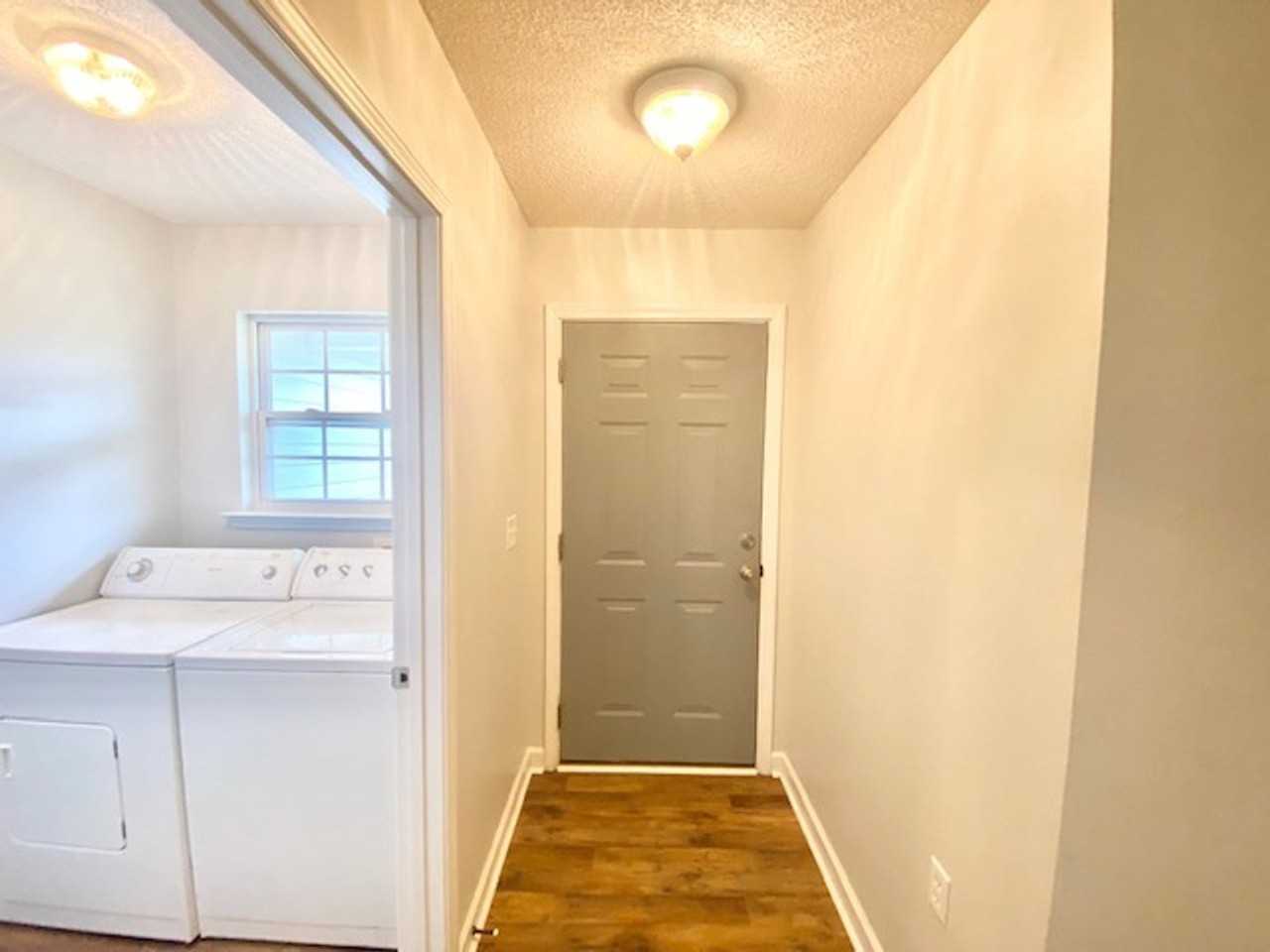 4690 Bobolink Way - Photo 3 of 18