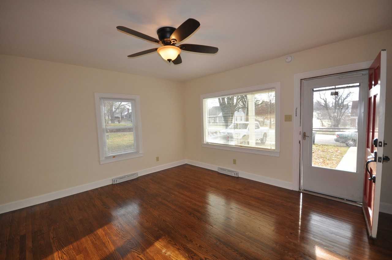 360 Bucoto Ct - Photo 2 of 7