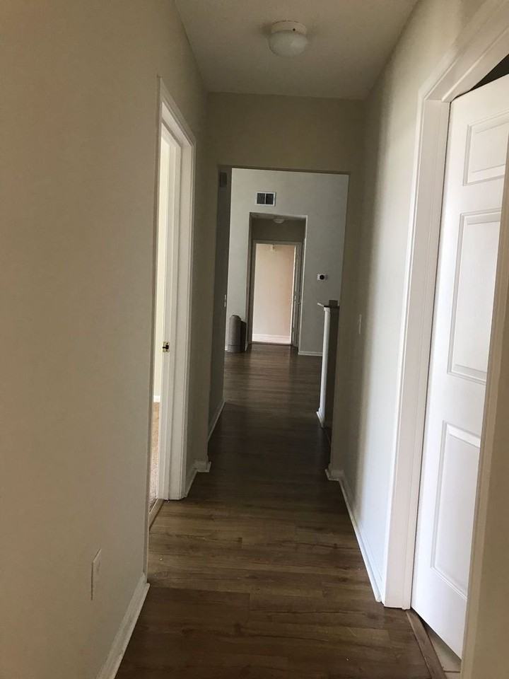 239 Longview Ave - Photo 6 of 21