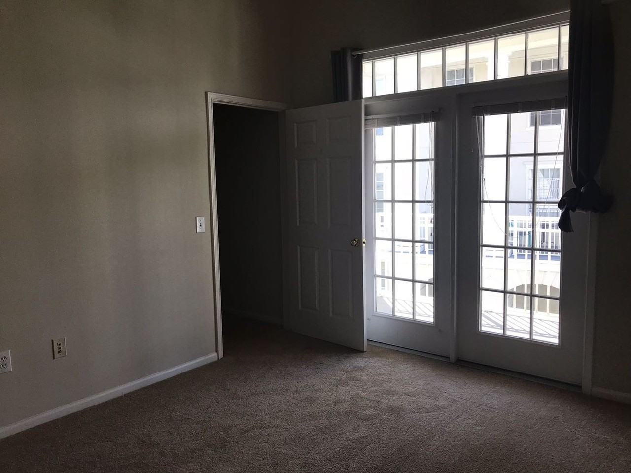 239 Longview Ave - Photo 6 of 21