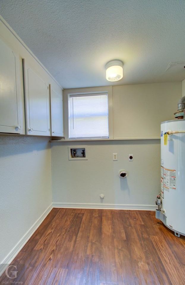 1021 Willow Dr - Photo 7 of 16