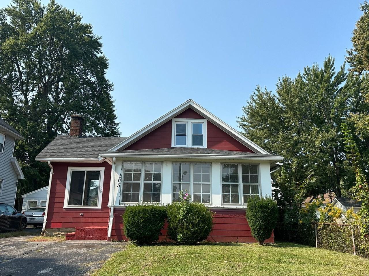 105 Sheraton Dr - Photo 2 of 44