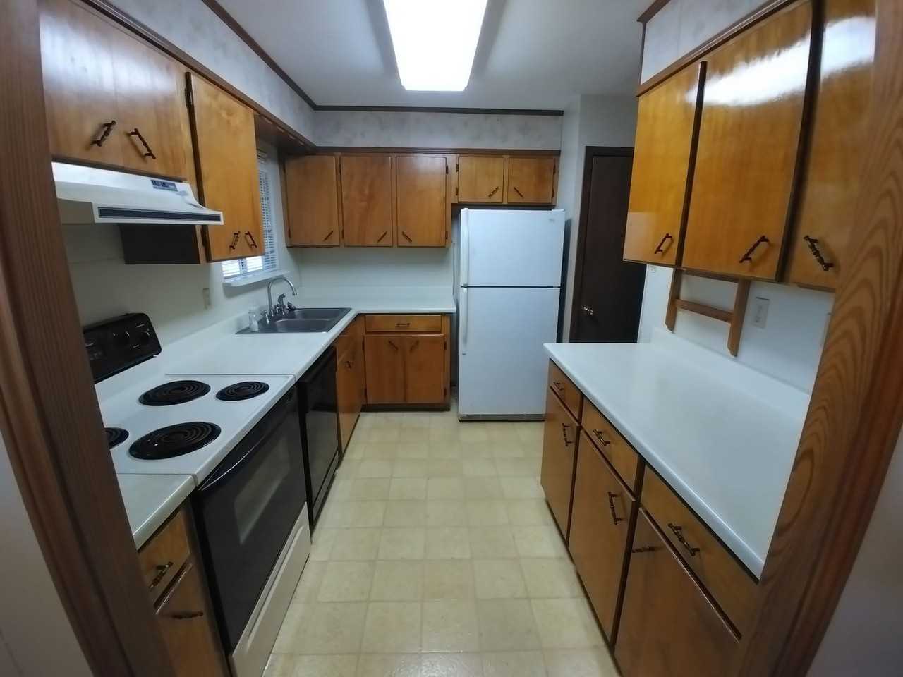 208 Milby St - Photo 3 of 12