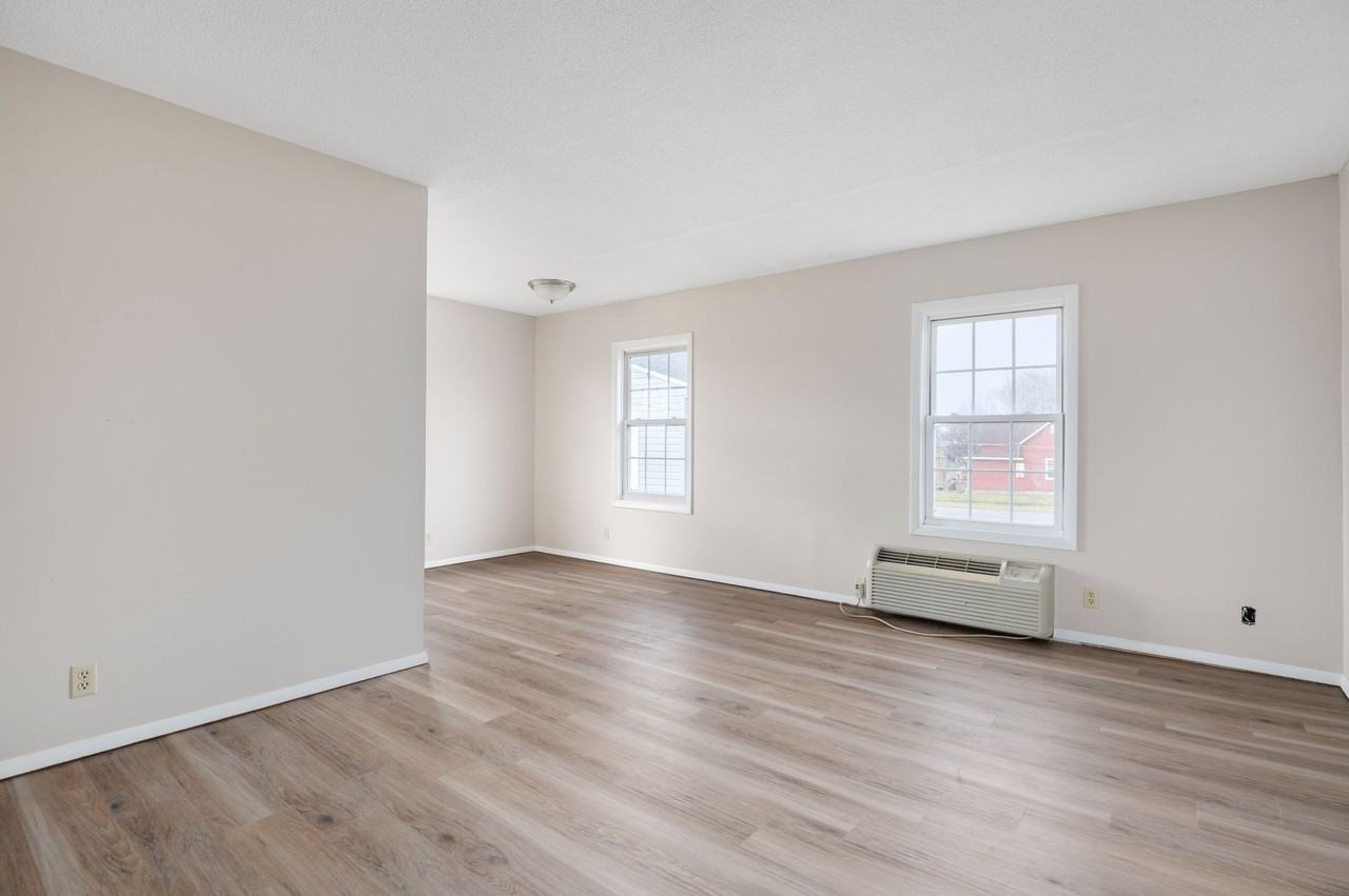 Key Kolony Apartments - Photo 4 of 10