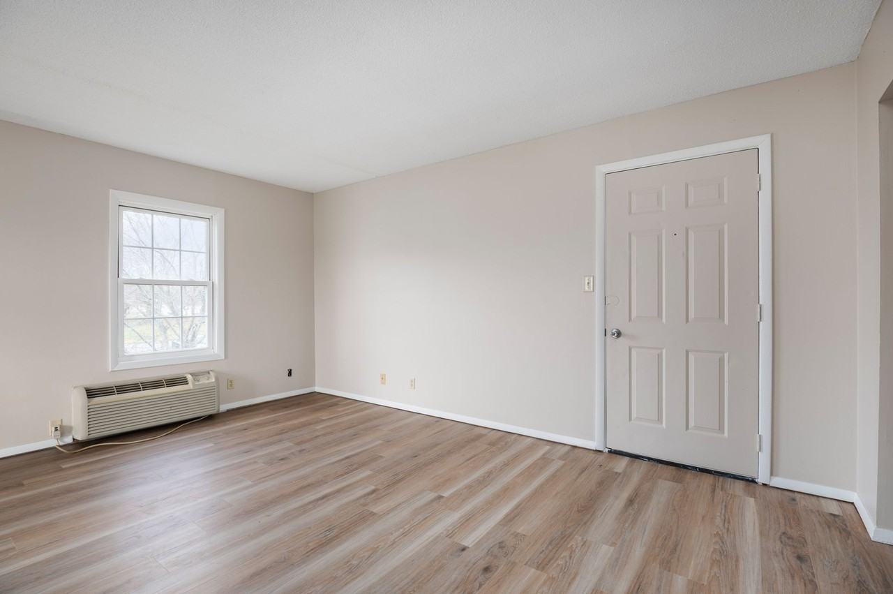 Key Kolony Apartments - Photo 5 of 10