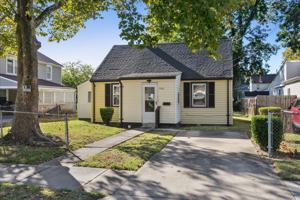 featured image of 932 16th St