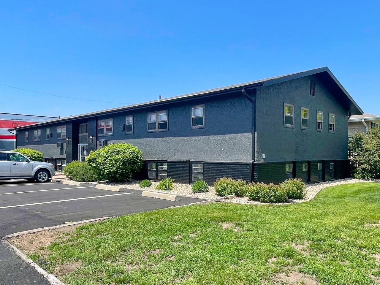 Jefferson Commons II - Photo 2 of 29