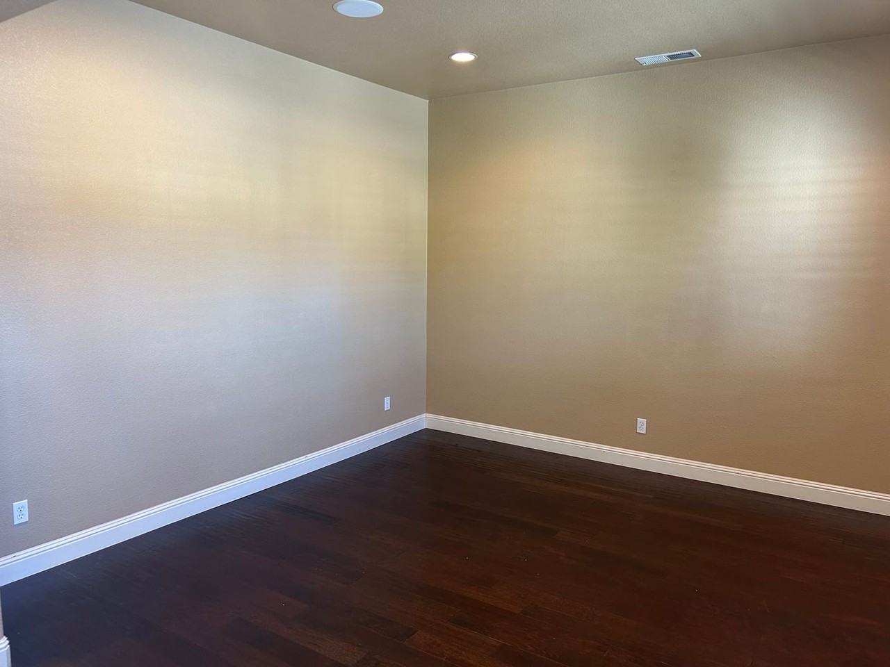 2918 Spanish Bay Dr - Photo 3 of 29