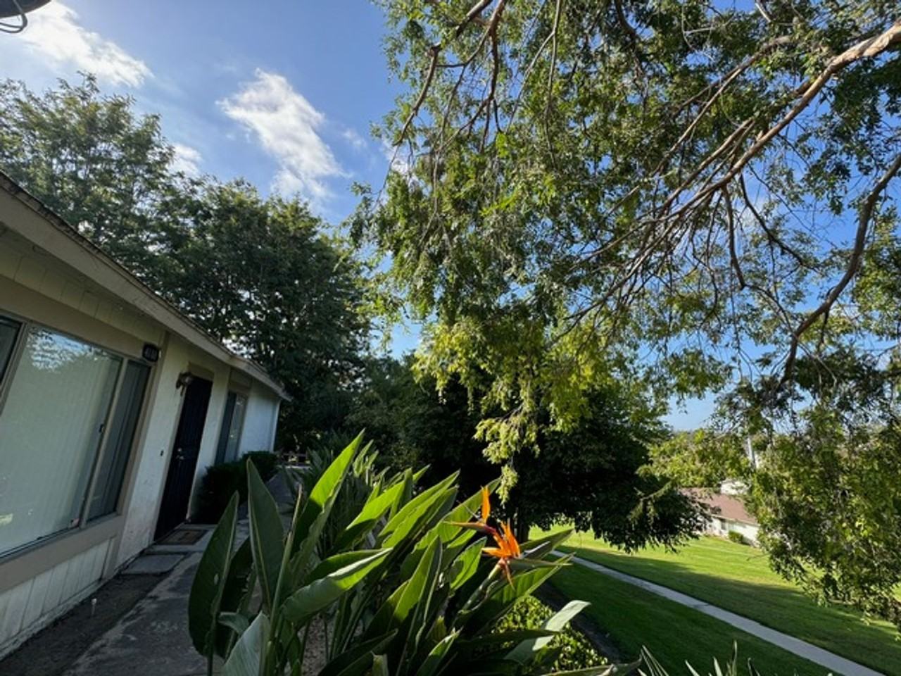 4180 Baycliff Way - Photo 2 of 36