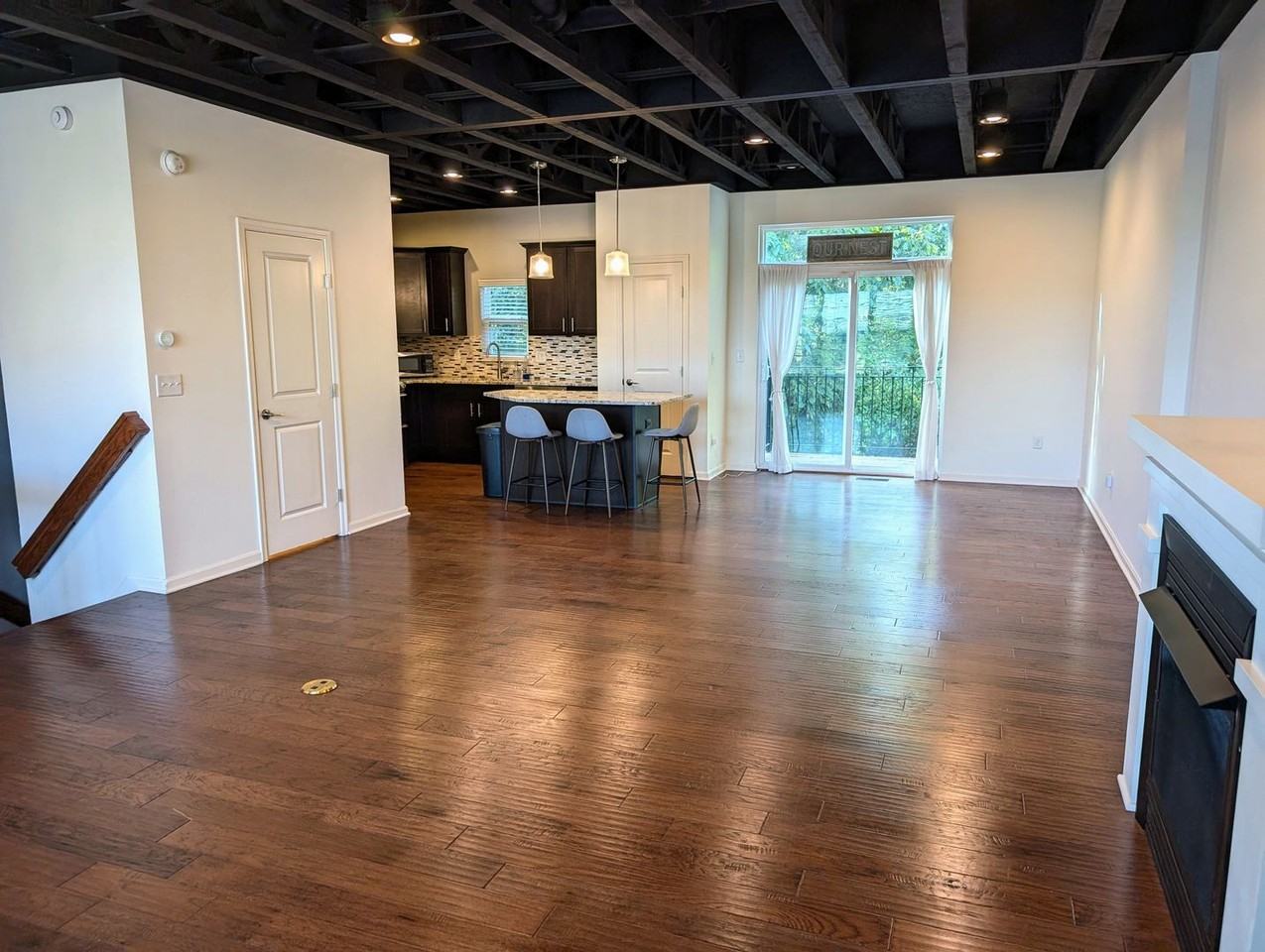 9579 Tahoe Dr - Photo 7 of 36