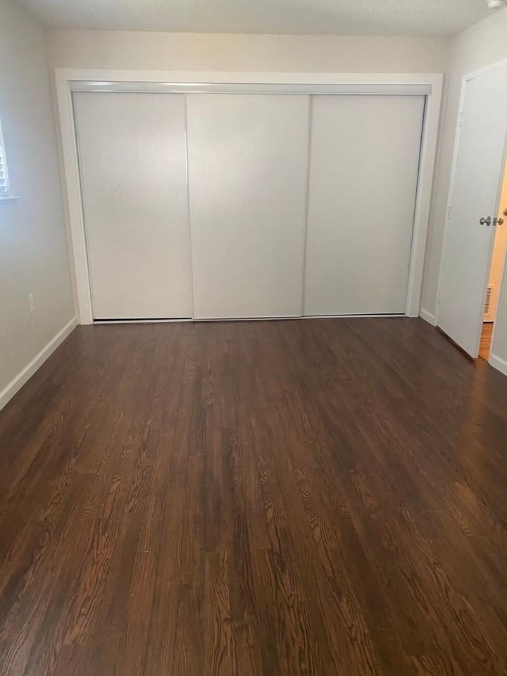 186 Lassen Cir - Photo 6 of 9