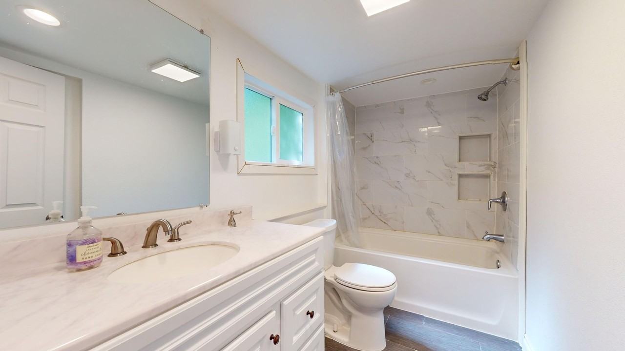 5095 Hansberry St Nw - Photo 5 of 19