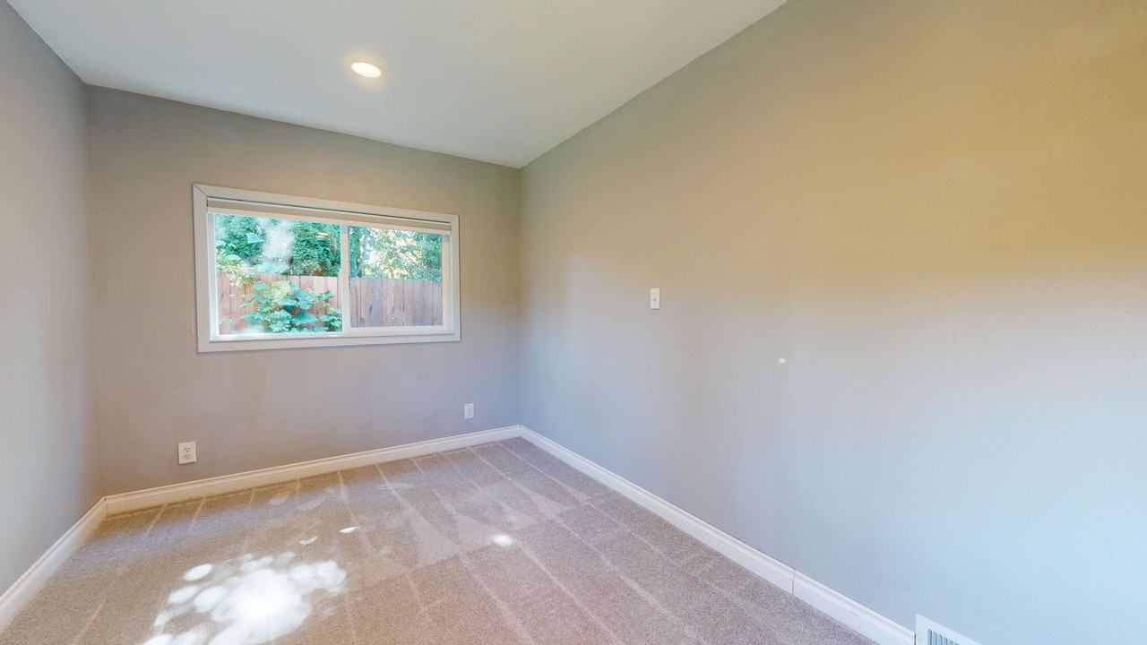 5095 Hansberry St Nw - Photo 6 of 19