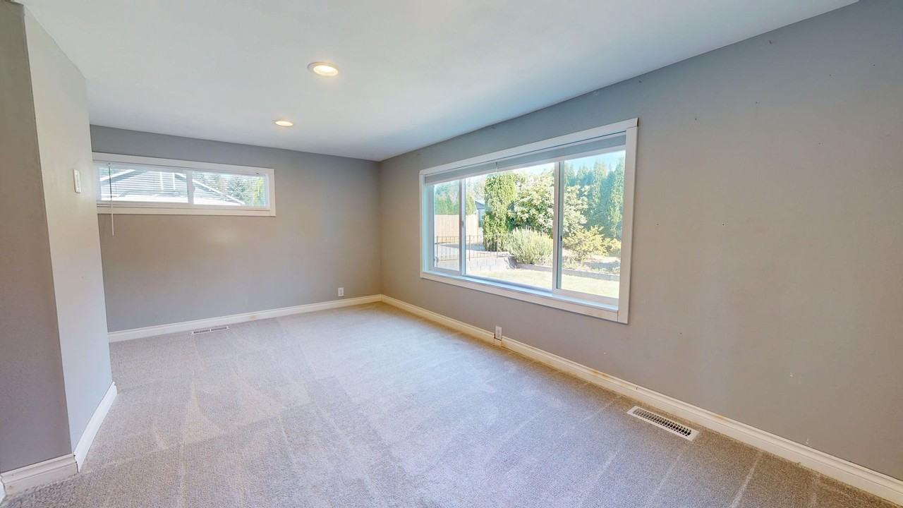 5095 Hansberry St Nw - Photo 7 of 19