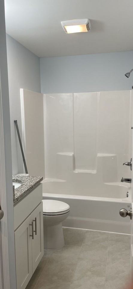 609 37th Avenue North #J - Photo 7 of 10