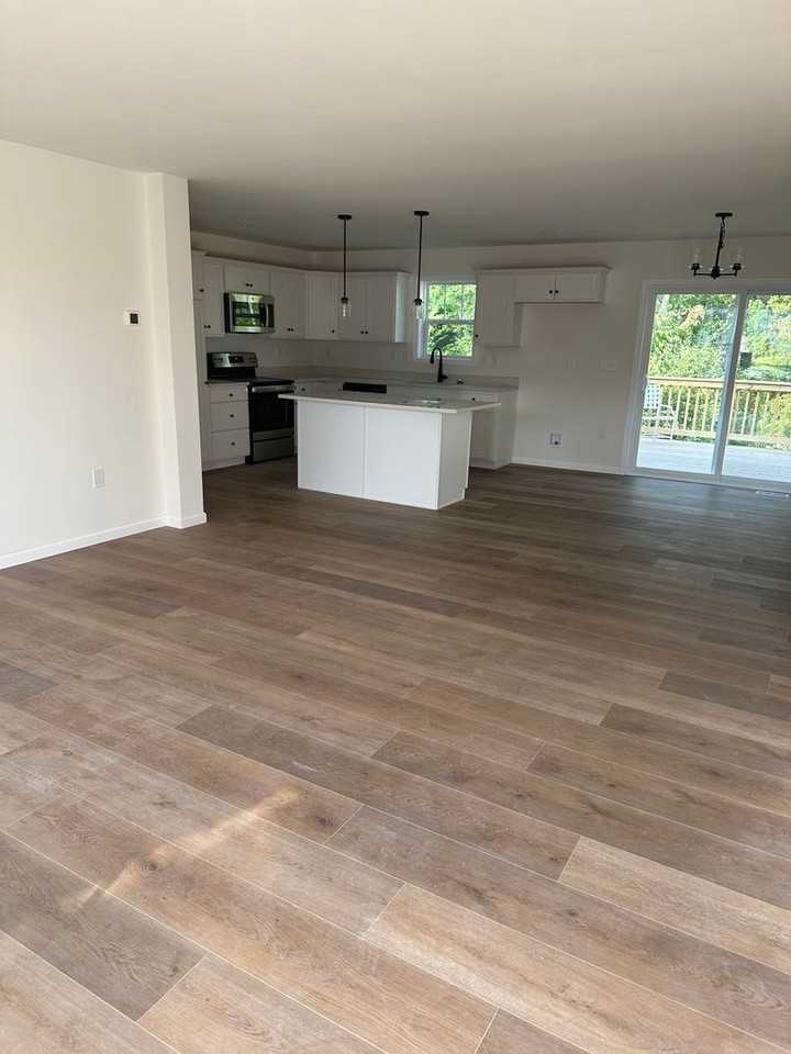 162 Timberwood Trl - Photo 3 of 15