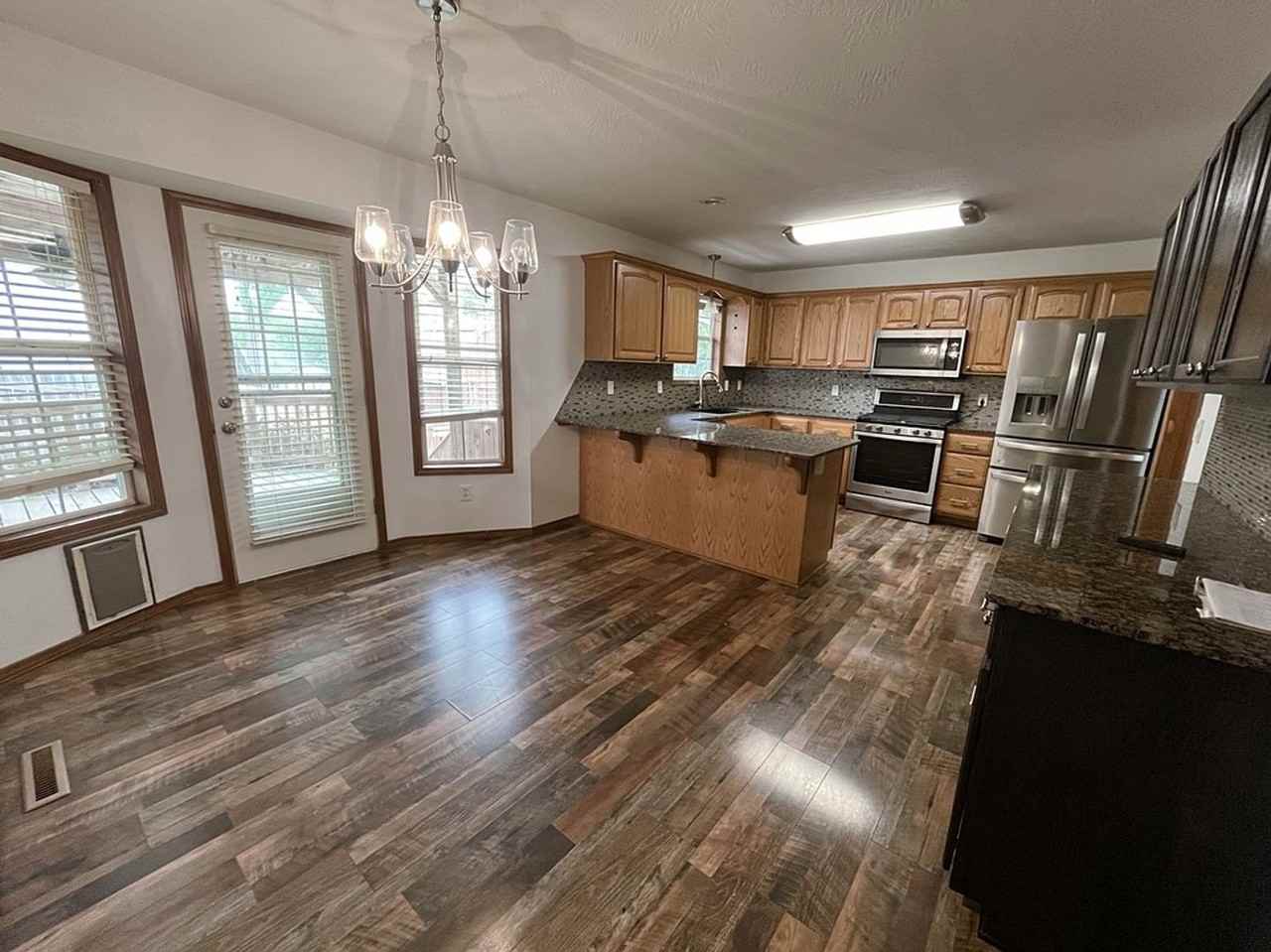 5480 S Aaron Ave - Photo 6 of 18
