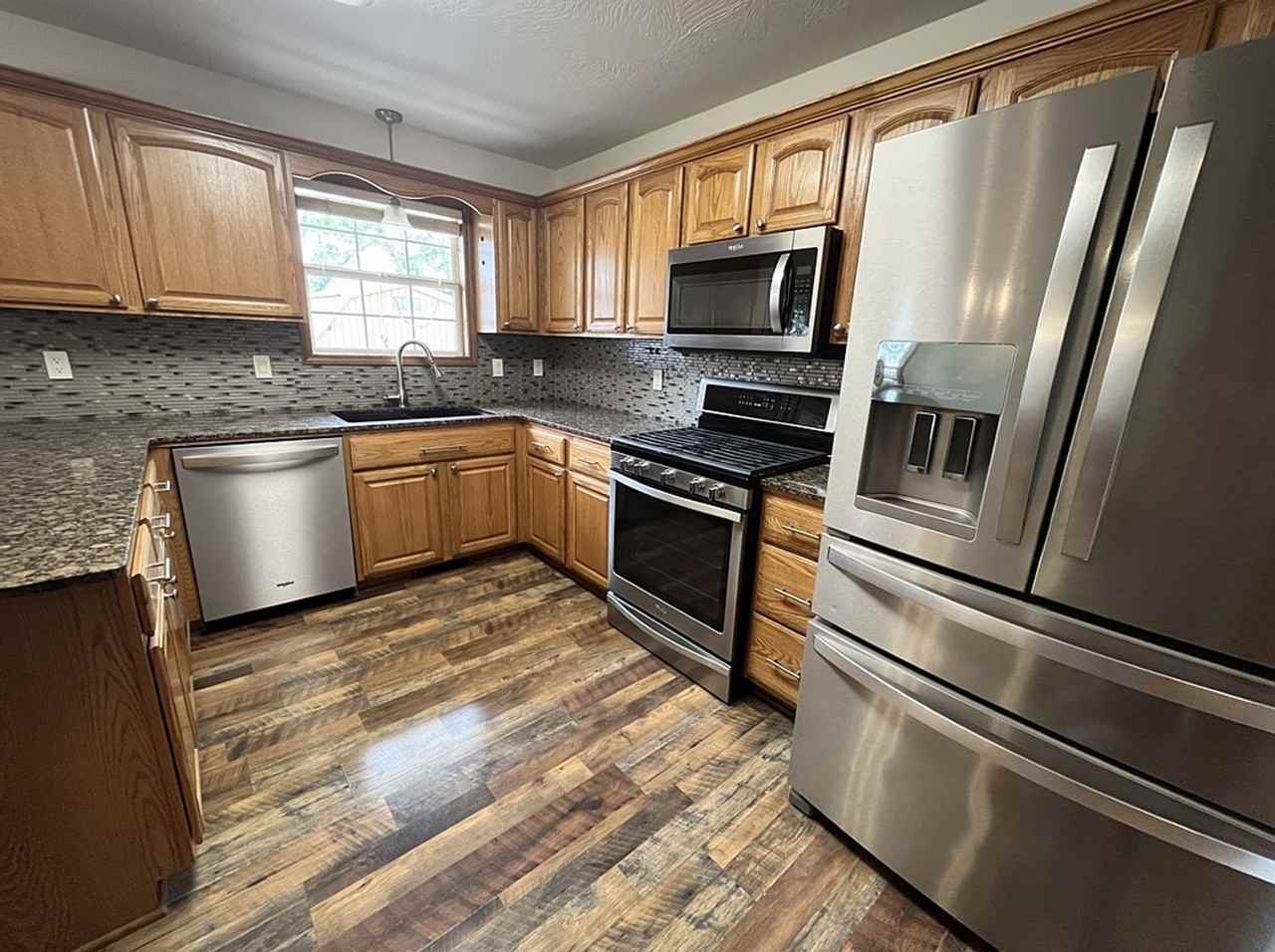 5480 S Aaron Ave - Photo 7 of 18