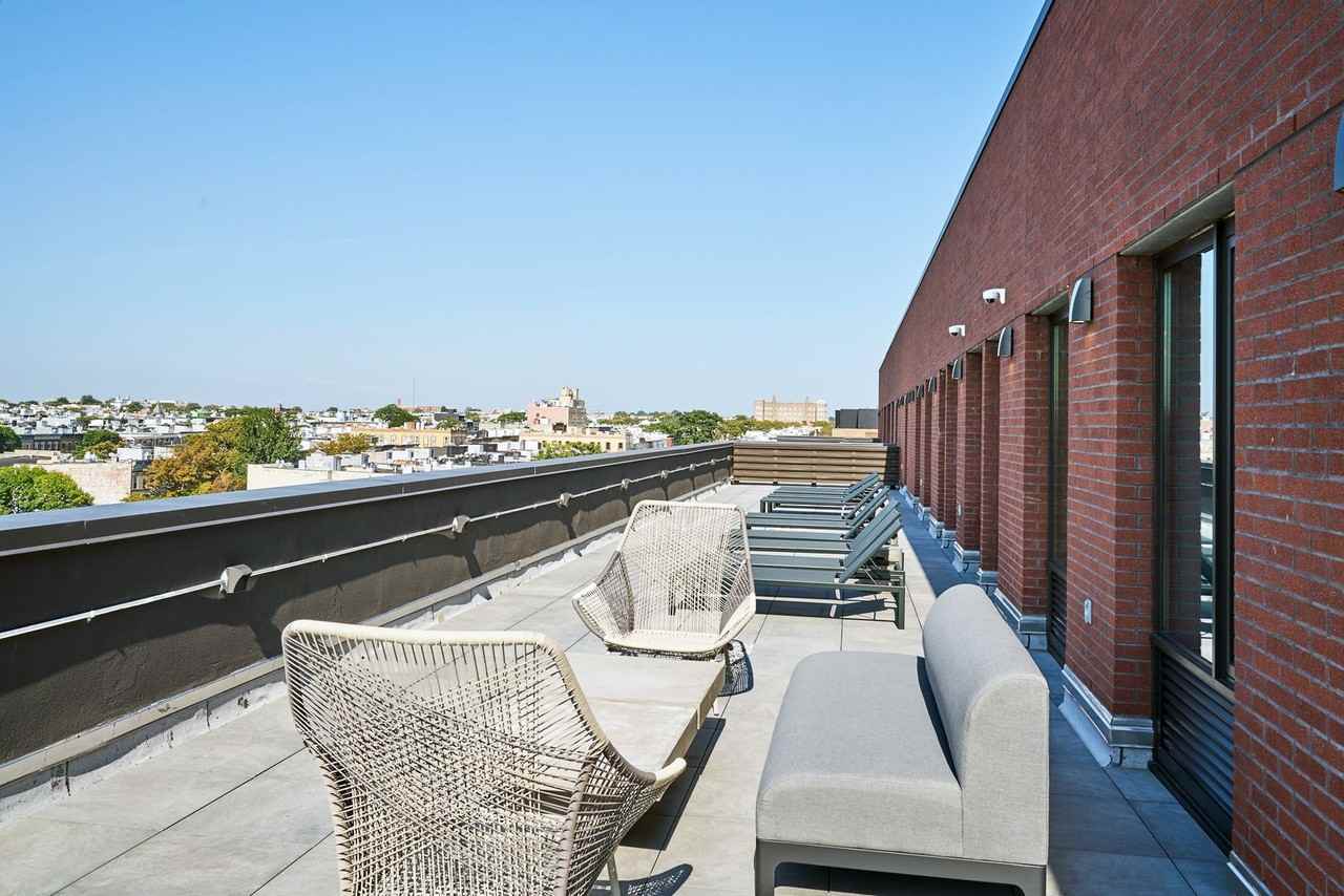 1614 Madison Partners LLC - Photo 3 of 23