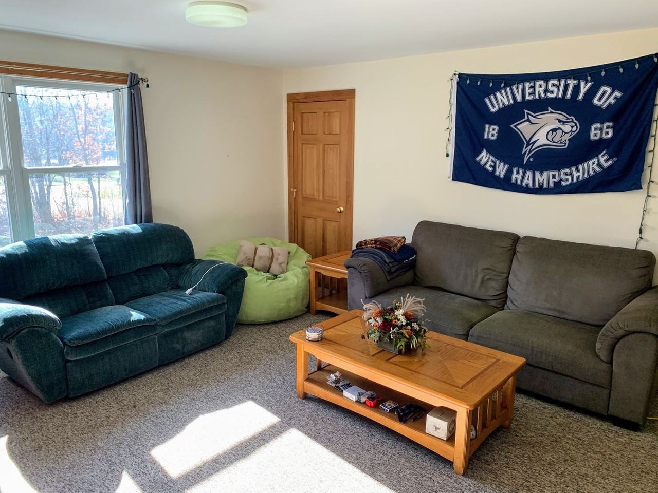 275-279 Mast Rd. - Photo 5 of 18