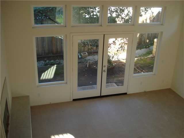 1920 Olivia Gln - Photo 6 of 8