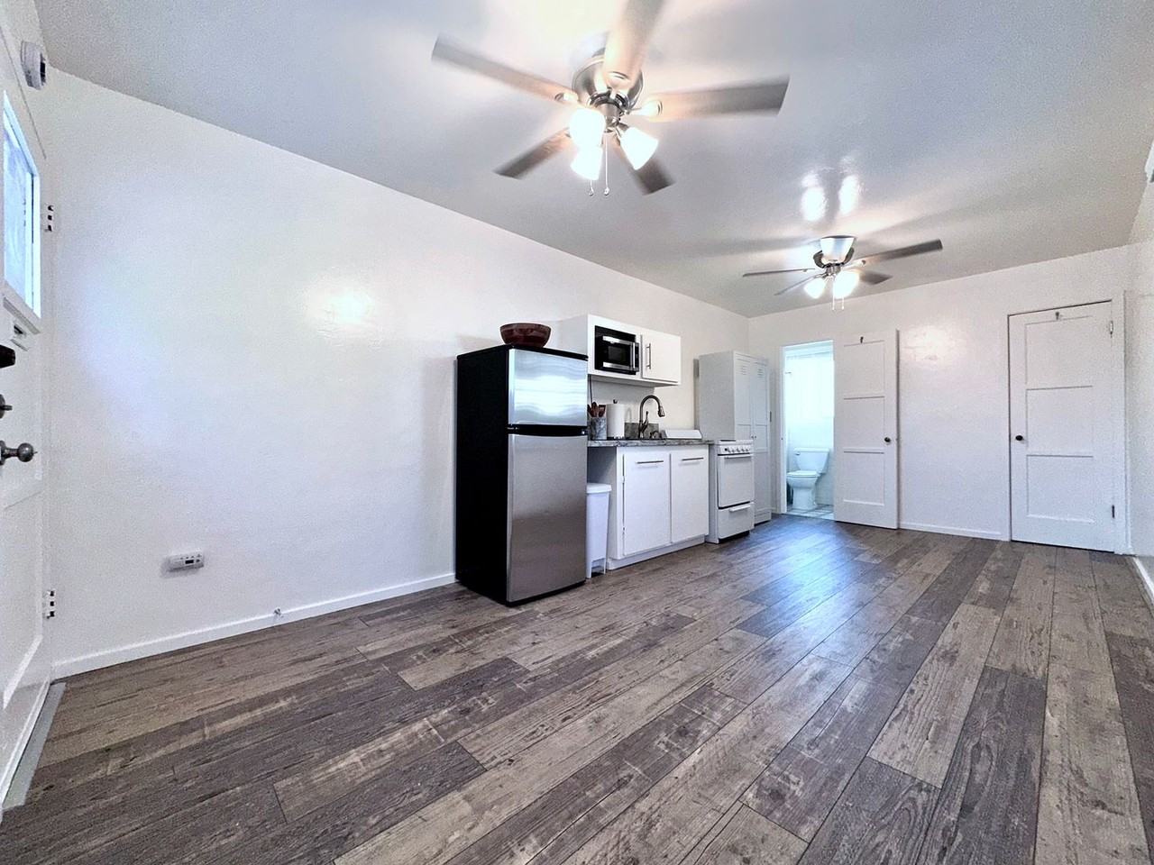 3409 Union St - Photo 6 of 25