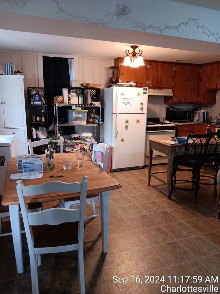121B Harmon St - Photo 6 of 28