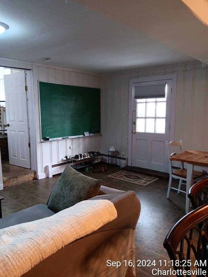 121B Harmon St - Photo 7 of 28