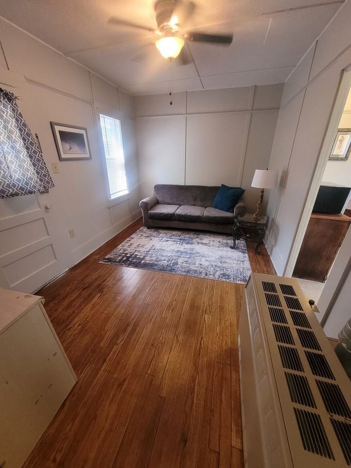 B-Line Palmer - Photo 3 of 6