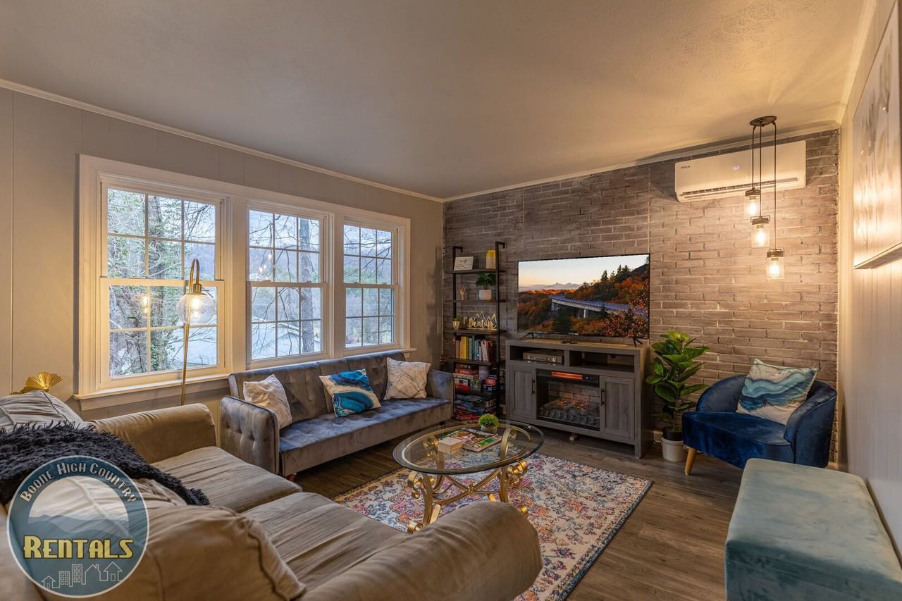 145 Tilley Rd - Photo 7 of 15