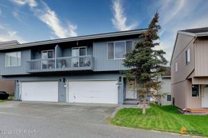 featured image of 17526 Silverwood Way