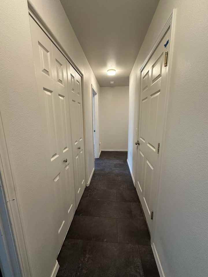 17526 Silverwood Way - Photo 3 of 24
