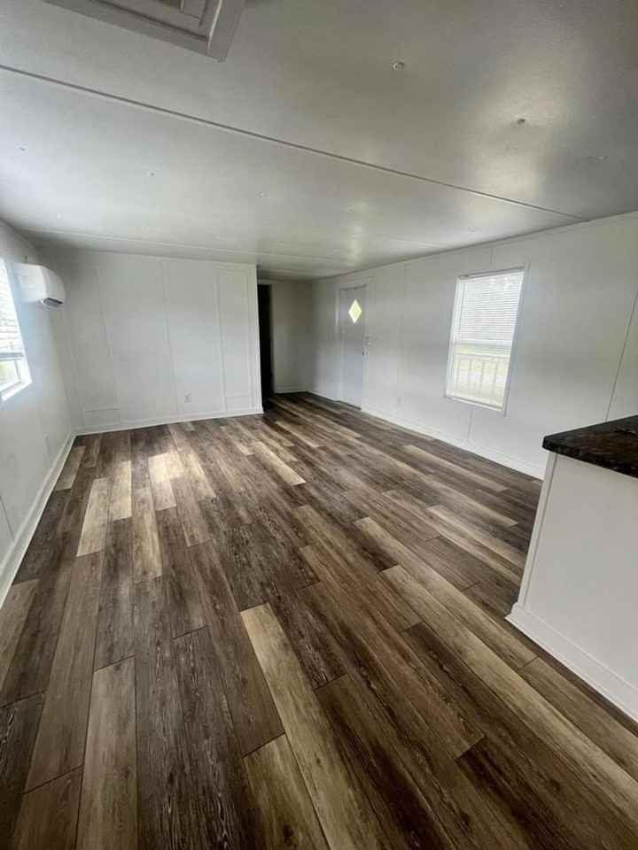 2 Pin Oak Ln - Photo 2 of 7