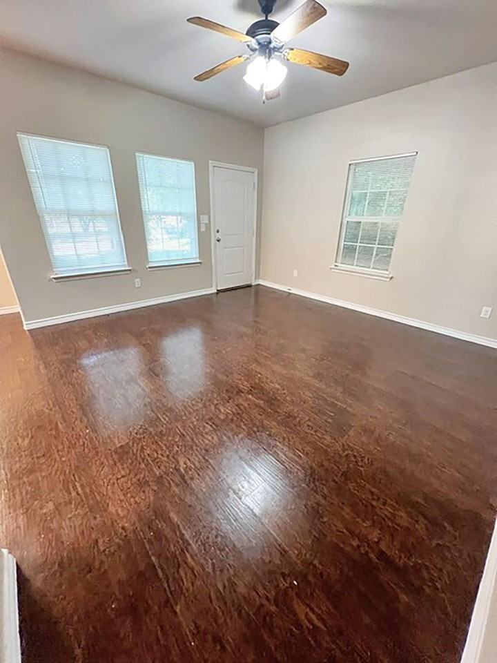 817 W Lamar St - Photo 6 of 21