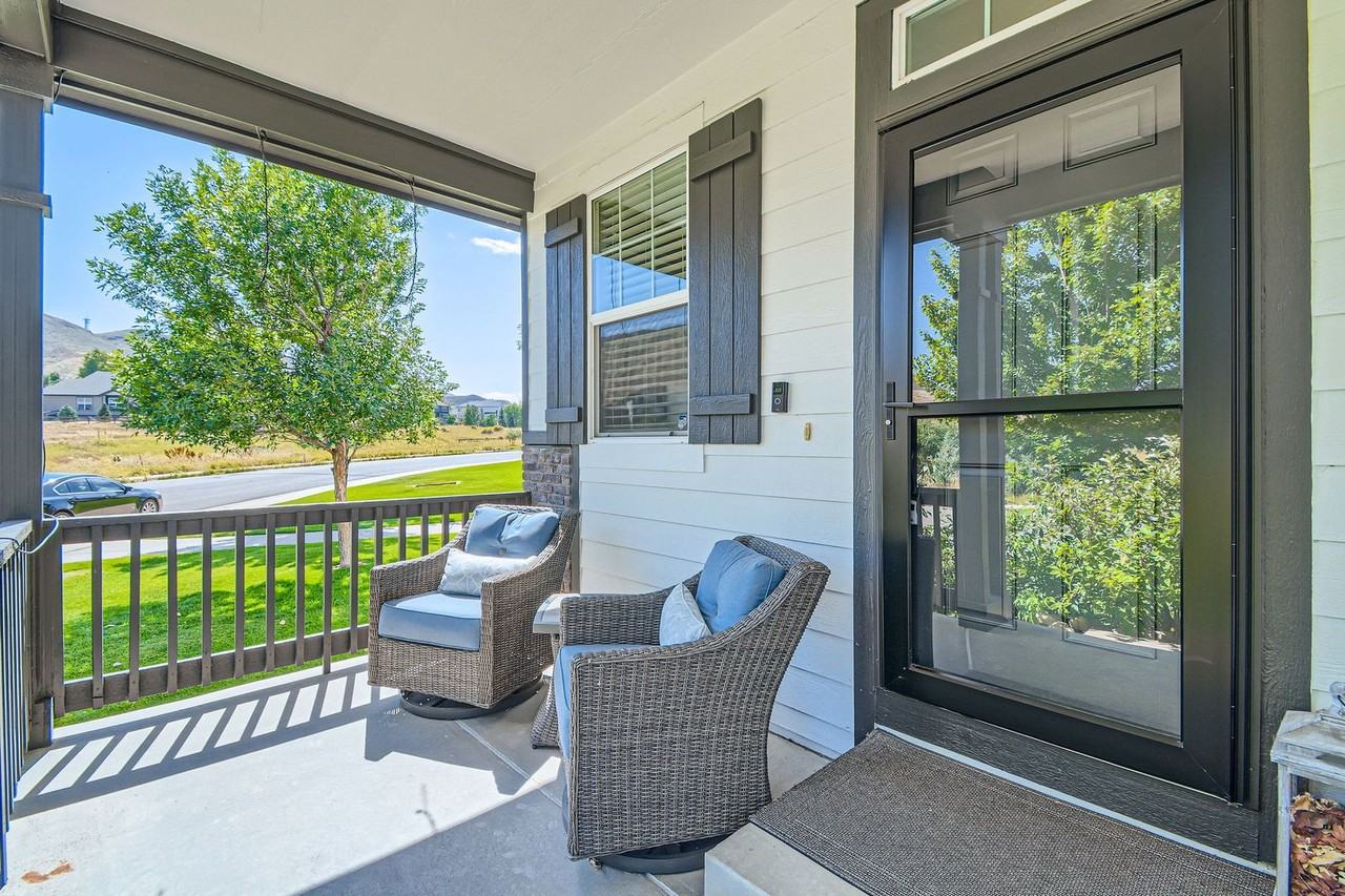 5607 Dunraven St - Photo 3 of 28