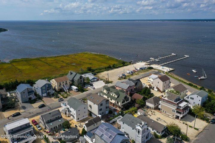 245 24th Ave - Photo 2 of 8