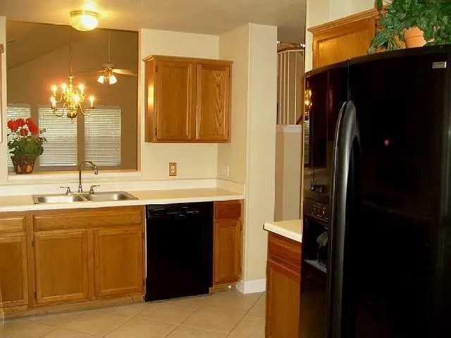 1611 Sundance Dr #NA - Photo 6 of 14