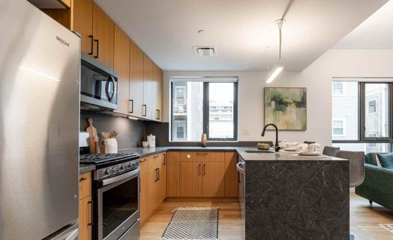 83 Gardner Street #405 - Photo 3 of 12