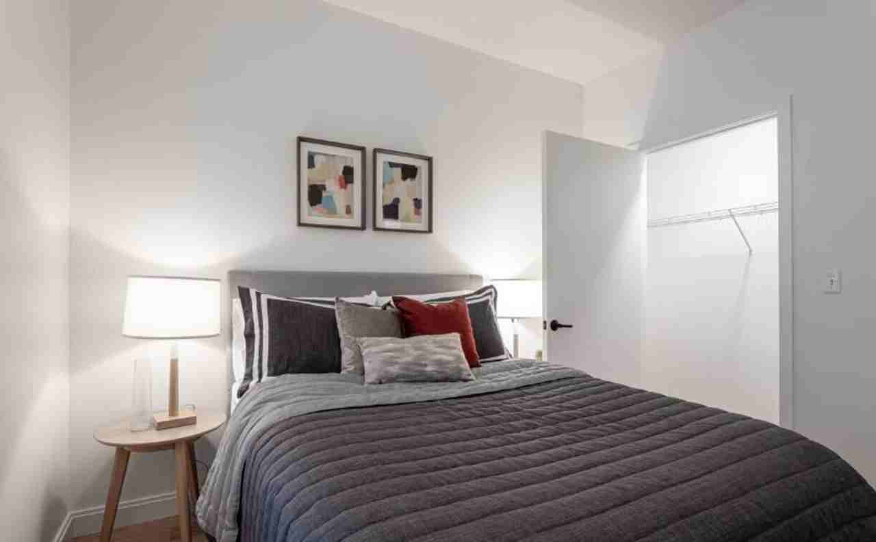 83 Gardner Street #405 - Photo 6 of 12