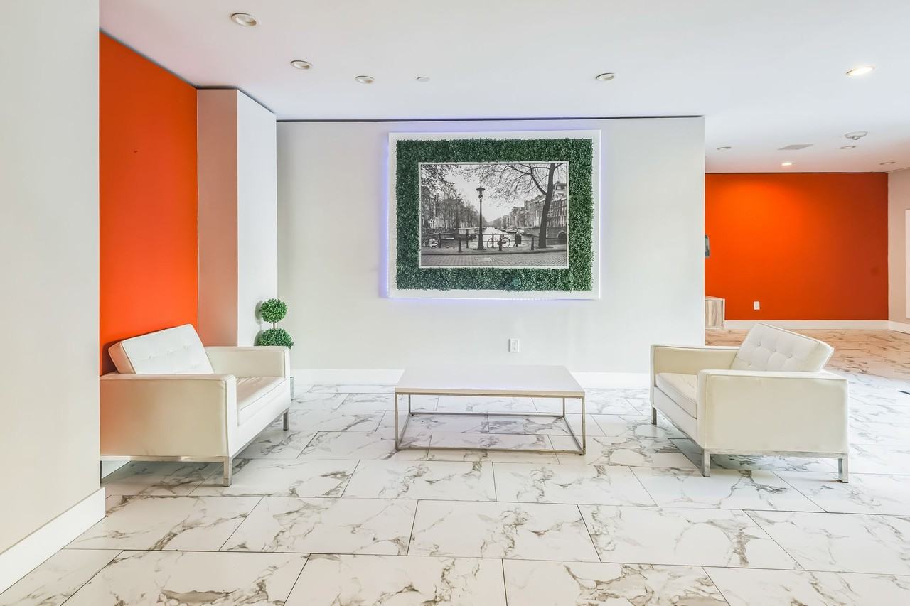 Serendipity NoHo - Photo 4 of 5