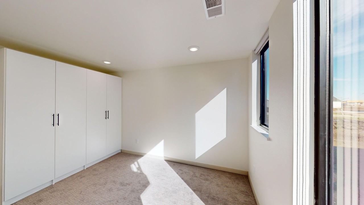 Briarwood Reserve Apartments - Photo 4 of 50