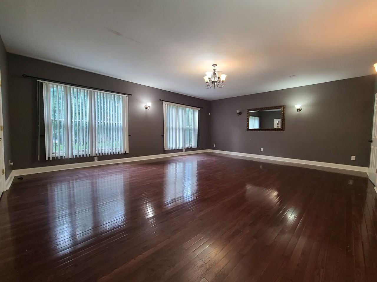 9440 Park Ridge Trl - Photo 6 of 50